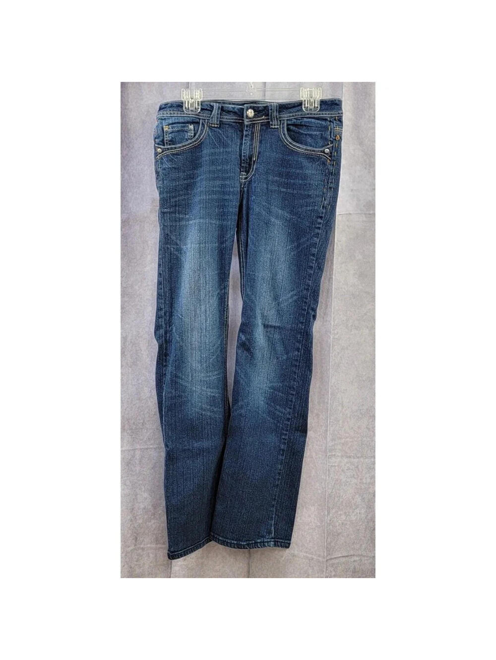 Reba Straight Leg Jeans Women's Size 6 Rhinestone Embroidered Denim